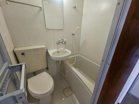 バス・シャワールーム　バス