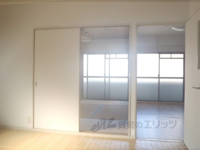 居室・リビング　居室