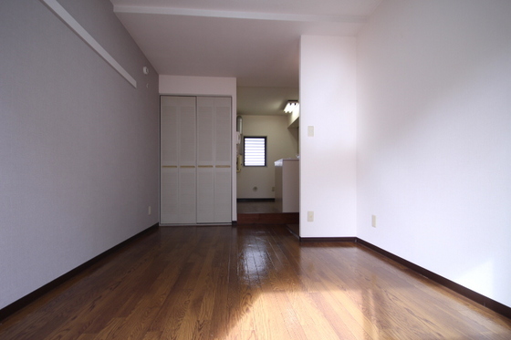 居室・リビング　※別部屋の写真です