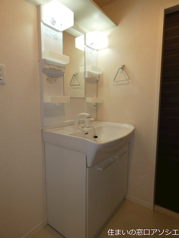 洗面設備　シャンプードレッサー