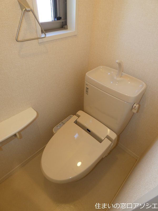 トイレ　ウォシュレット便座