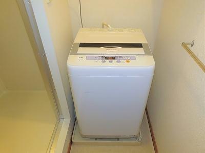 その他設備　洗濯機も付いています