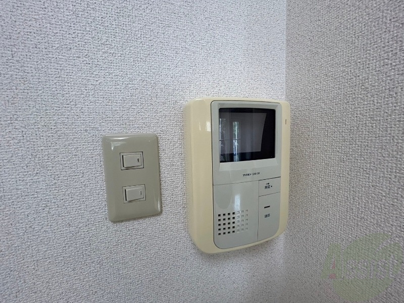 セキュリティ　モニター付きインターホンでセキュリティも安心です！
