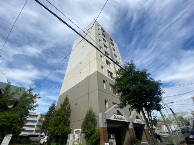建物外観　札幌市中央区北６条西「パークヒルズ北円山」