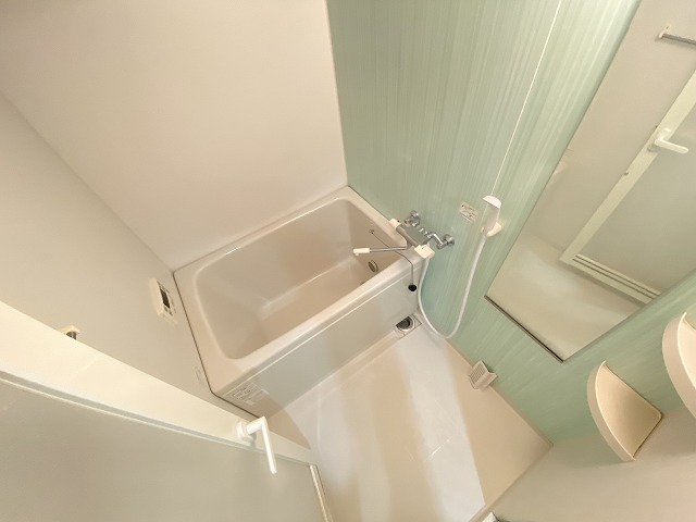 バス・シャワールーム　ゆったり過ごせるお風呂です