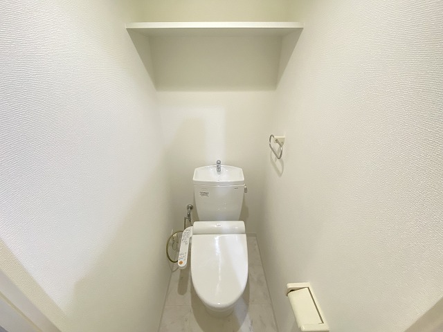 トイレ　落ち着いたトイレです