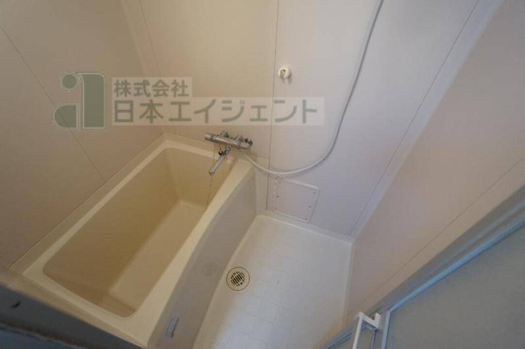 バス・シャワールーム　浴室