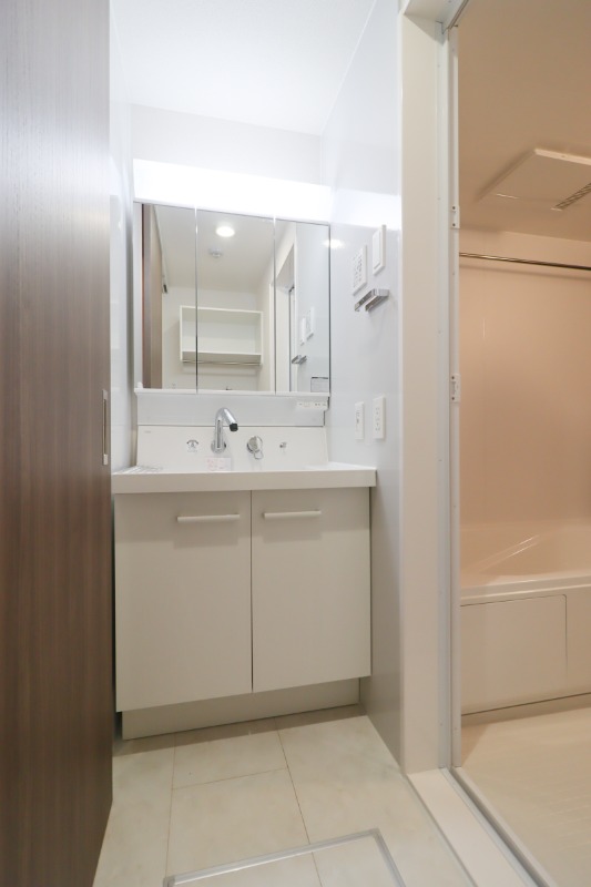 洗面設備　図面と現状に相違がある場合には現状を優先