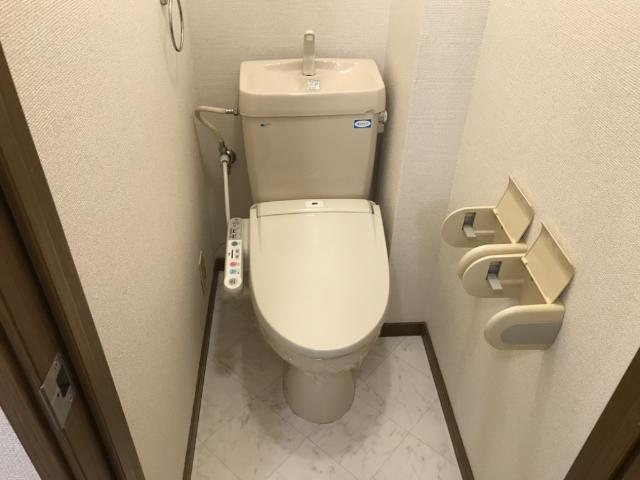 トイレ　シャワー付トイレ