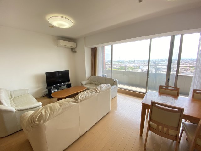 シェフォール富田_内装_0