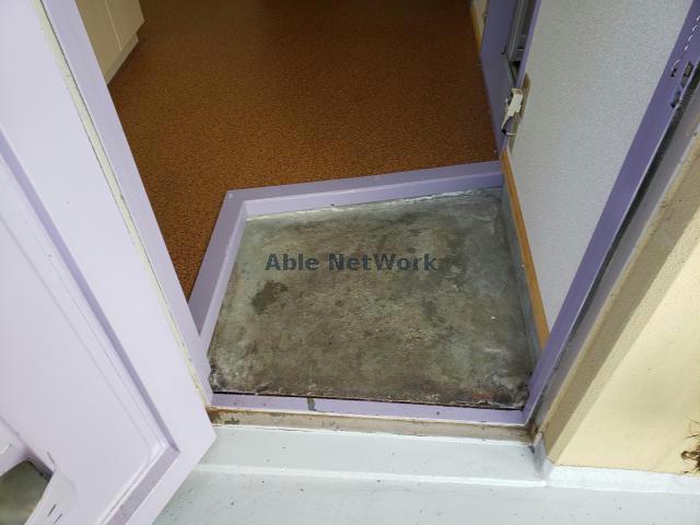 玄関　同物件、同タイプ