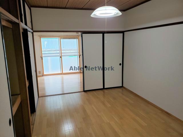 居室・リビング　同物件、同タイプ