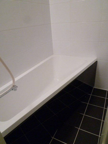 バス・シャワールーム　浴室乾燥機付きです。