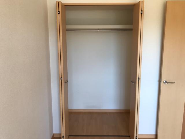 収納　クローゼット