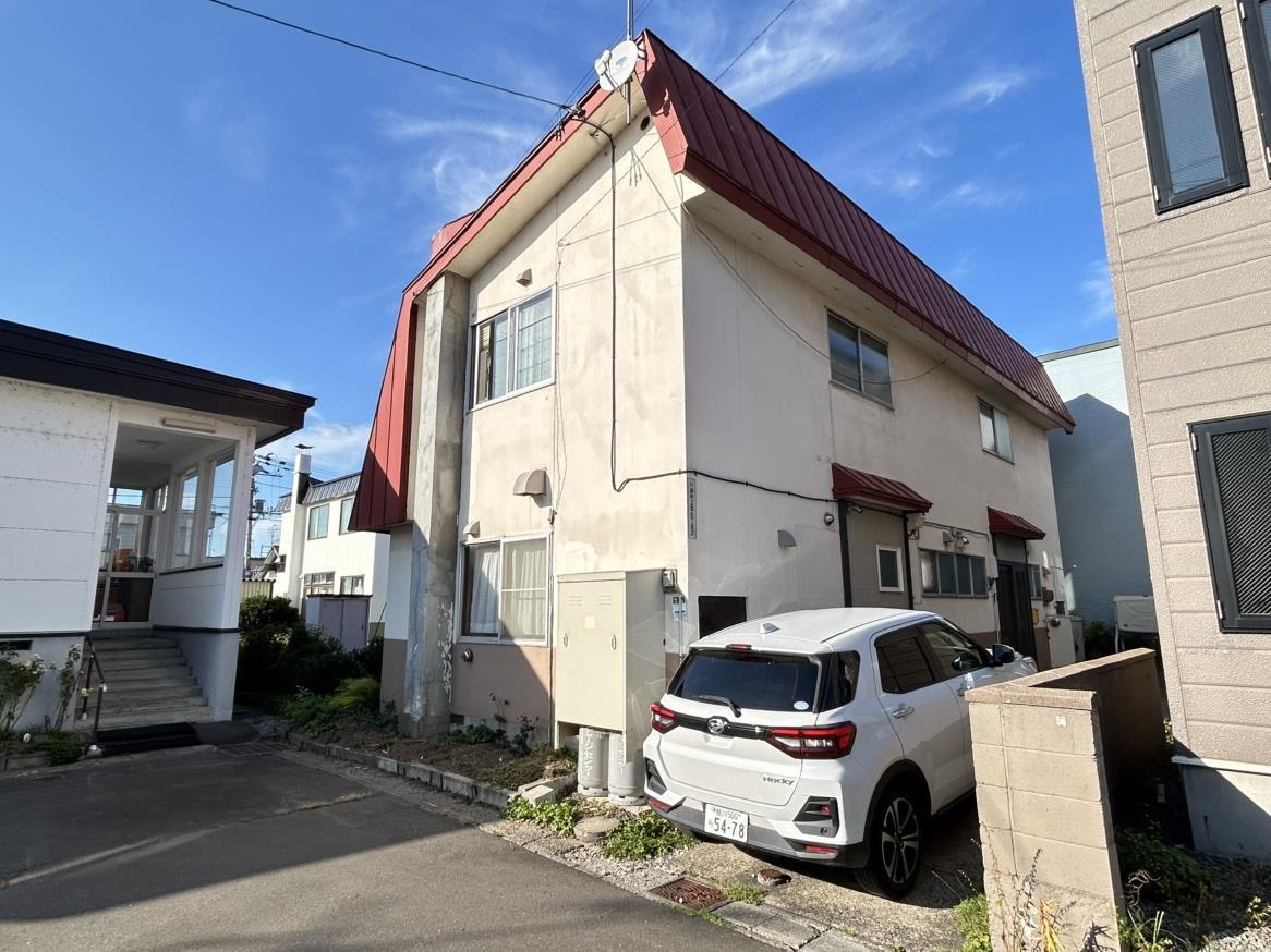 川端2-6貸家
