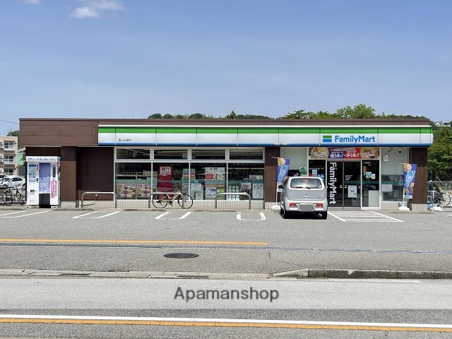 コンビニ　ファミリーマート富山五福店（コンビニ）まで197m