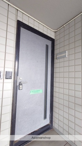 エントランス　駐車場