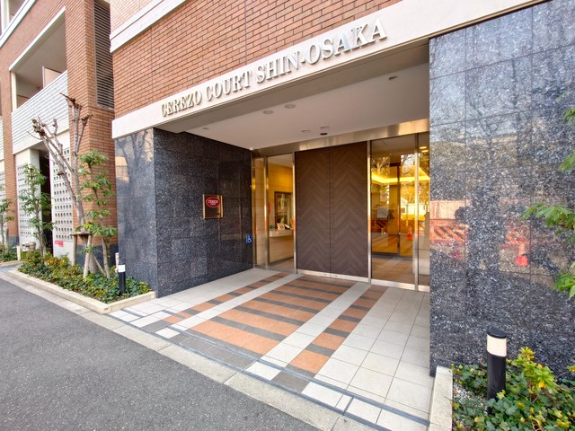 エントランス　エントランス・防犯カメラ・管理人室