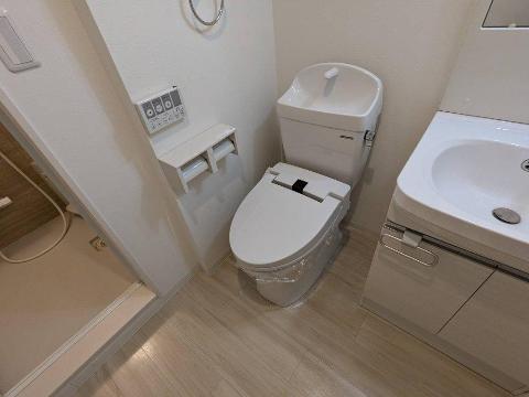 トイレ　シャワー付トイレ