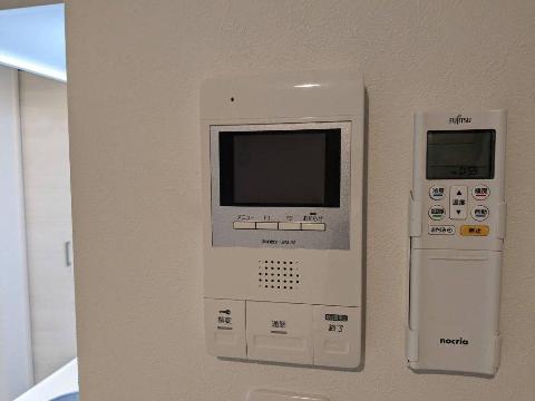 セキュリティ　カメラ付インターホン