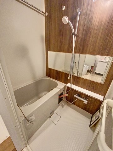 バス・シャワールーム　バスルーム