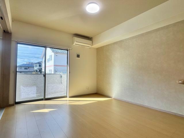 居室・リビング　イメージ別棟別部屋画像