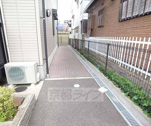 エントランス　建物入り口・