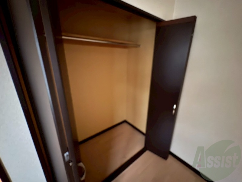 収納　寝室の収納です。部屋がすっきり片付きます。