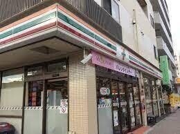 コンビニ　セブンイレブン板橋高島平9丁目店（コンビニ）まで182m
