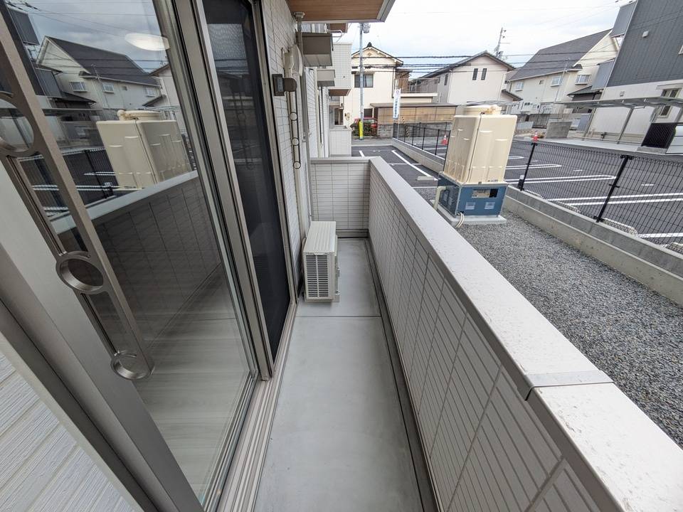 バルコニー　バルコニー