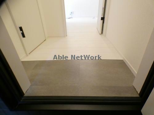 玄関　１０２