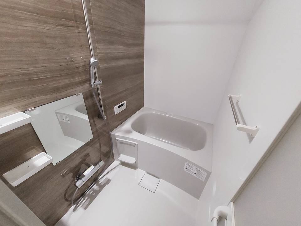 バス・シャワールーム　浴室