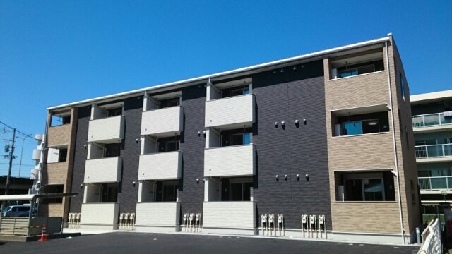 建物外観　外観は落ち着いています