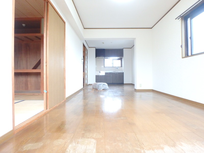 居室・リビング　図面と現状に相違がある場合には現状を優先