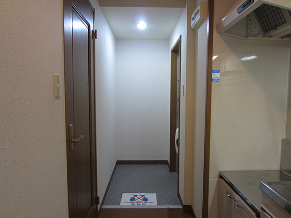 玄関　ゆったりとした玄関です