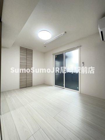 その他部屋・スペース　落ち着いて過ごせるお部屋なので、寝室にいかがでしょうか