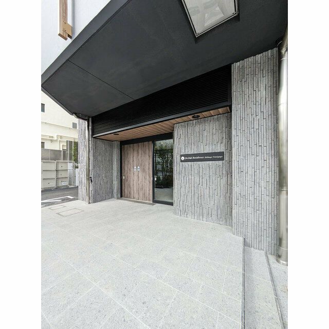 エントランス　建物の内部です