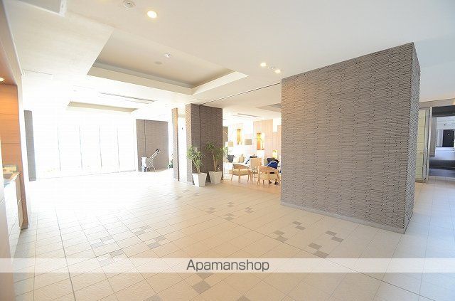 ロビー　ロビー