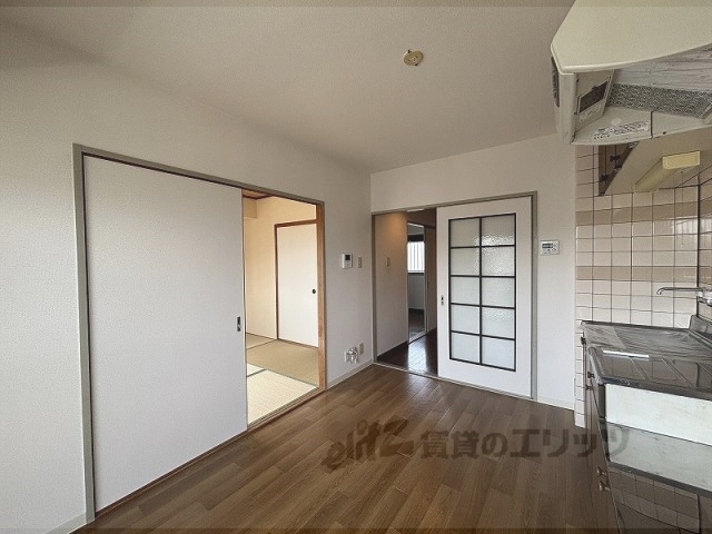 居室・リビング　リビング