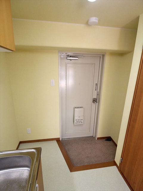 その他　松山市三番町　三番町ハイツ　玄関