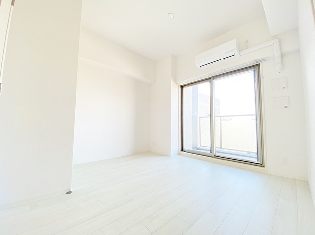 その他部屋・スペース　フローリング・エアコン