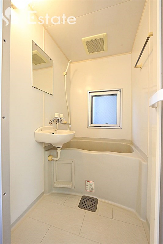 バス・シャワールーム　風呂