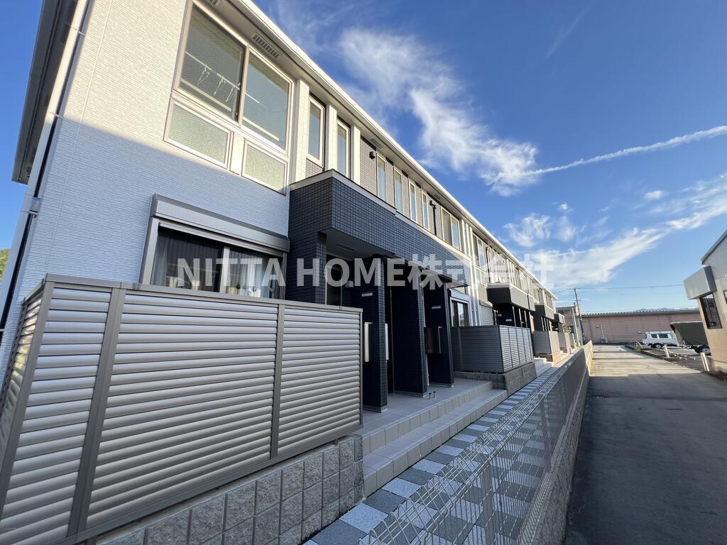 建物外観　築浅物件です(^^)/