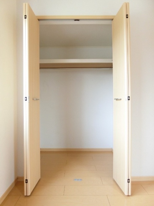 収納　図面と現状に相違がある場合には現状を優先