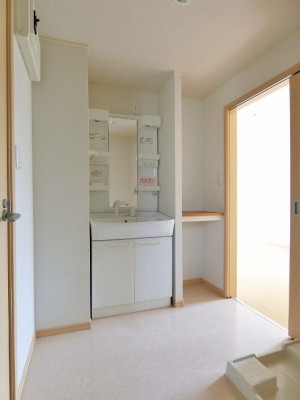 洗面設備　図面と現状に相違がある場合には現状を優先