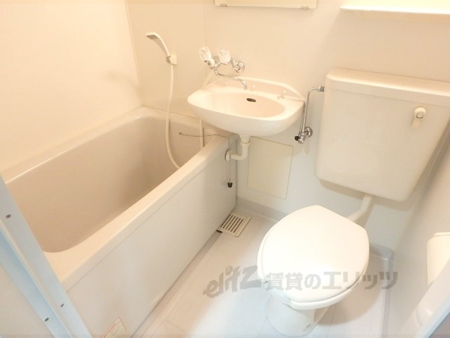 バス・シャワールーム　ユニットバス