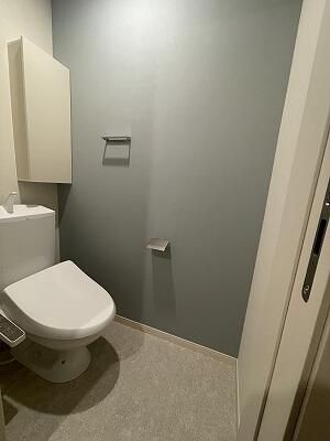 トイレ　別号室参考写真