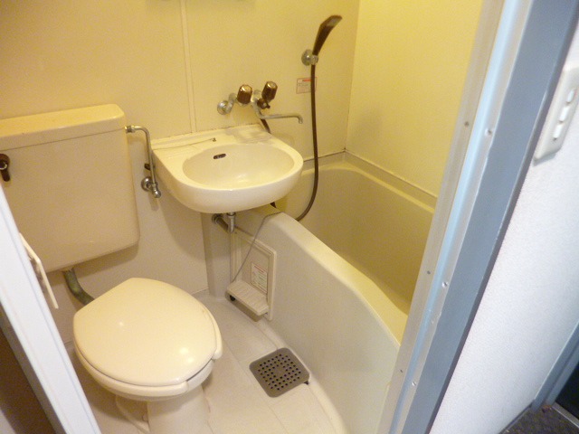 バス・シャワールーム　別号室の写真です