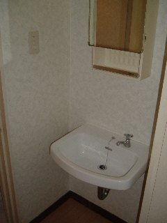 洗面設備　洗面台も完備