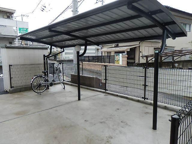 その他共有部分　屋根付き